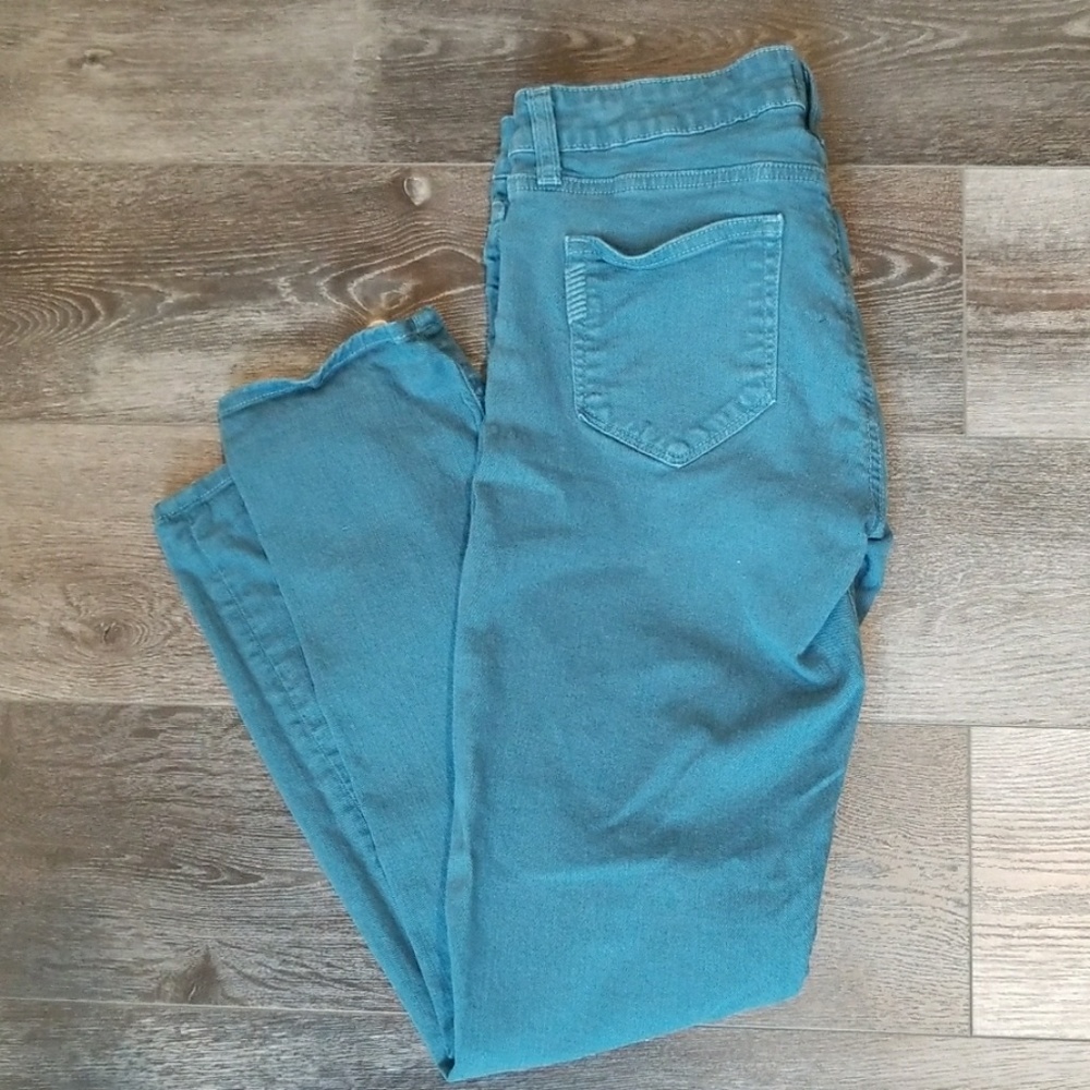 Paige color jeans